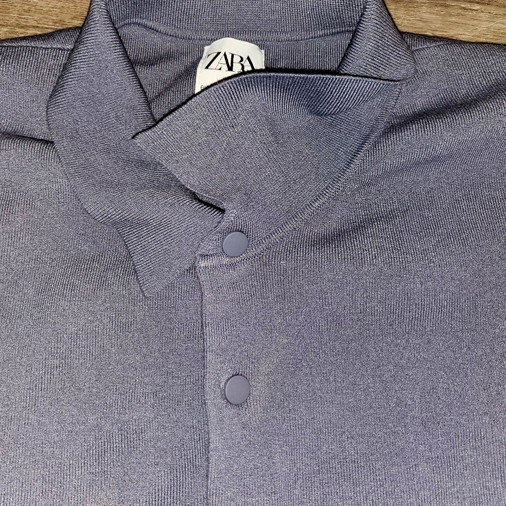 Zara Men Solid Pullover Style Shirt - image 4